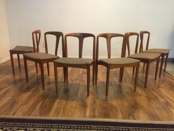 SOLD – Johannes Andersen Teak Dining Chairs, Set of 6