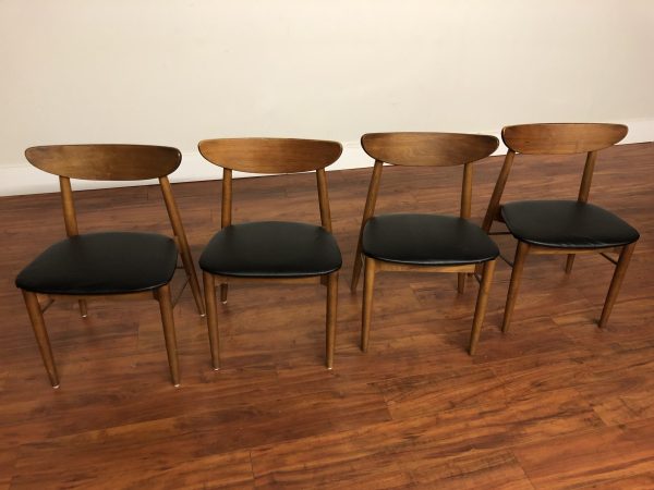 SOLD – Set of 4 Mid Century Modern Dining Chairs