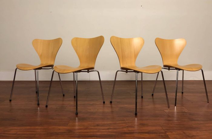 Arne Jacobsen for Fritz Hansen Series 7 Chairs, 4 – $1450